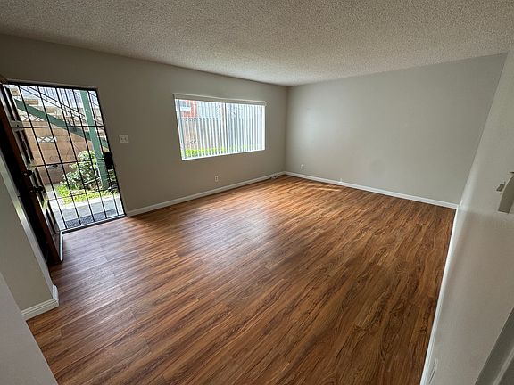 4th image of 775 Newport Ave APT 1