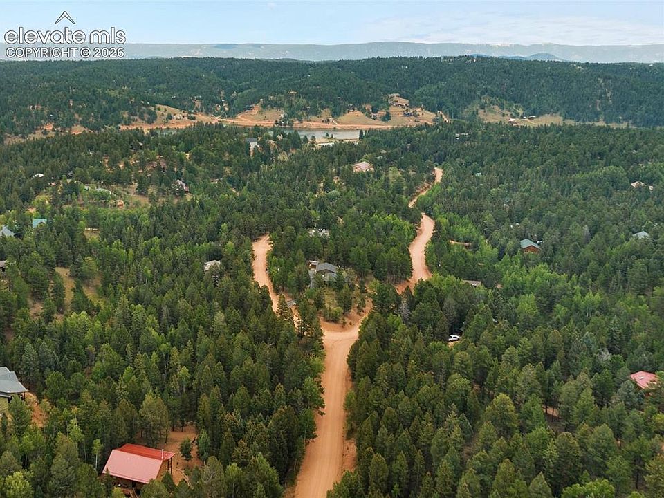 1st image of 810 Ridge Rd