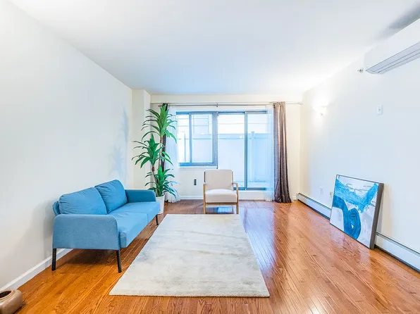 9740 64th Ave #2C, Rego Park, NY 11374