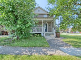 827 W 5th St, Monroe, MI 48161