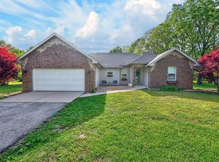 52 Klemme Drive, Strafford, MO 65757