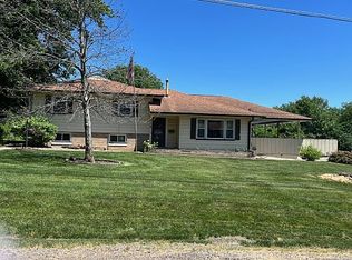 218 W St S, Kewanee, IL 61443