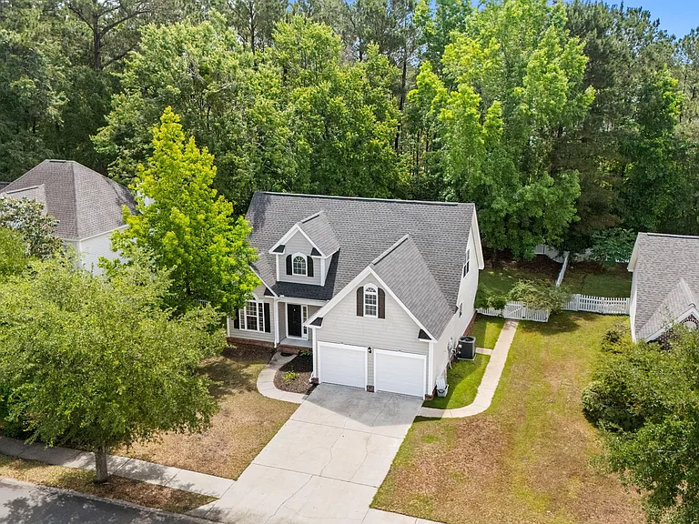 36021 Brampton Dr — Photo 1
