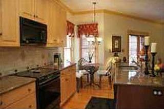 5th image of 3823 Parkway Place Dr