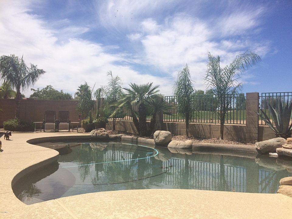 pool at day