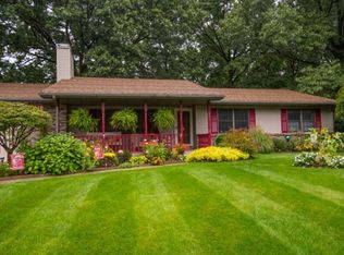 10275 Cherrywood Ln, Osceola, IN