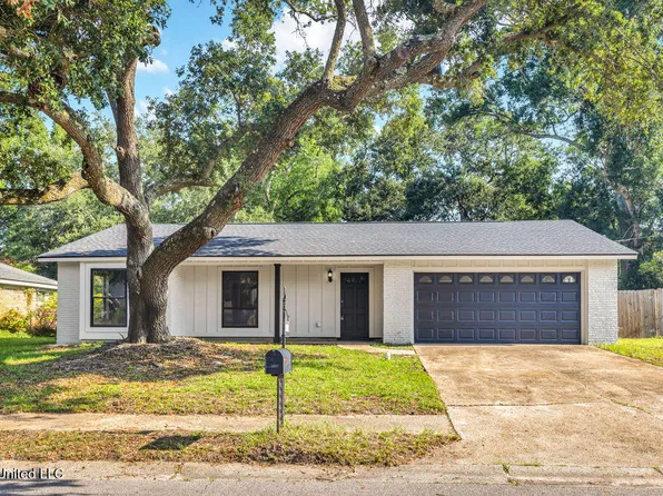2409 Palmer Dr, Gulfport, MS 39507