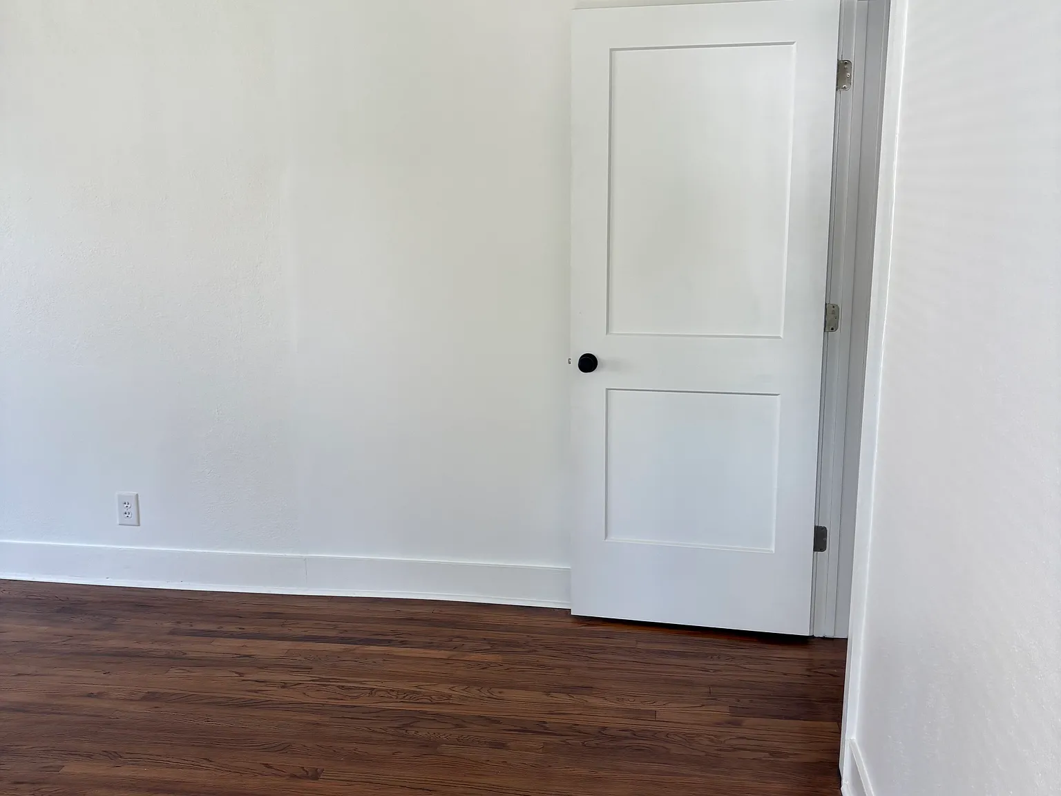 2 bed, 1024 sqft, $1,850 — Photo 4