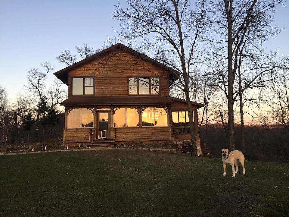 West facing porch and entrance