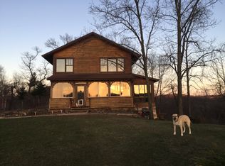 8470 Pinnacle Rd, Barneveld, WI 53507