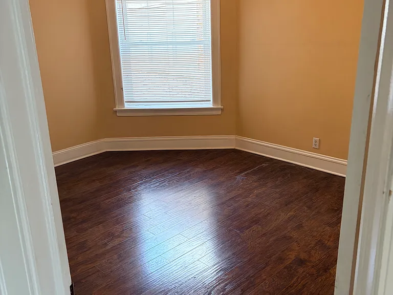 7831 S Cornell Ave #3 — Photo 7