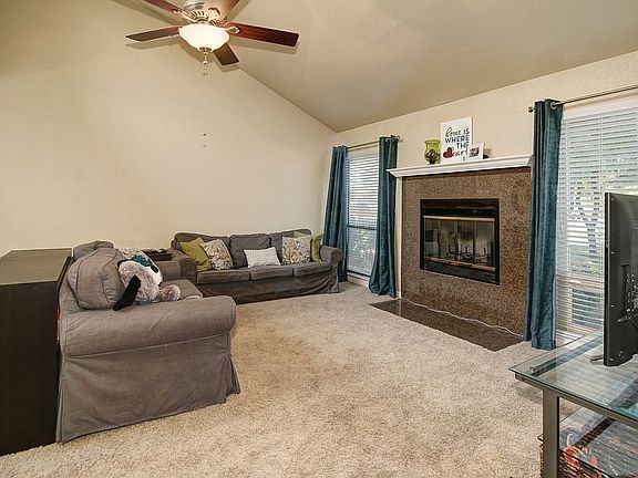 5th image of 3704 Gold Creek Ln