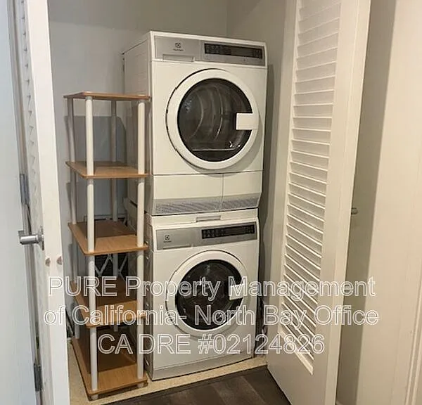 1688 Pine St #608 — Photo 11