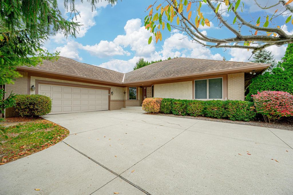 Real estate listing image