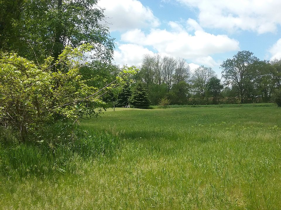 1st image of Carlon Dr