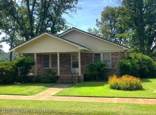 594 Brown St, Sulligent, AL 35586