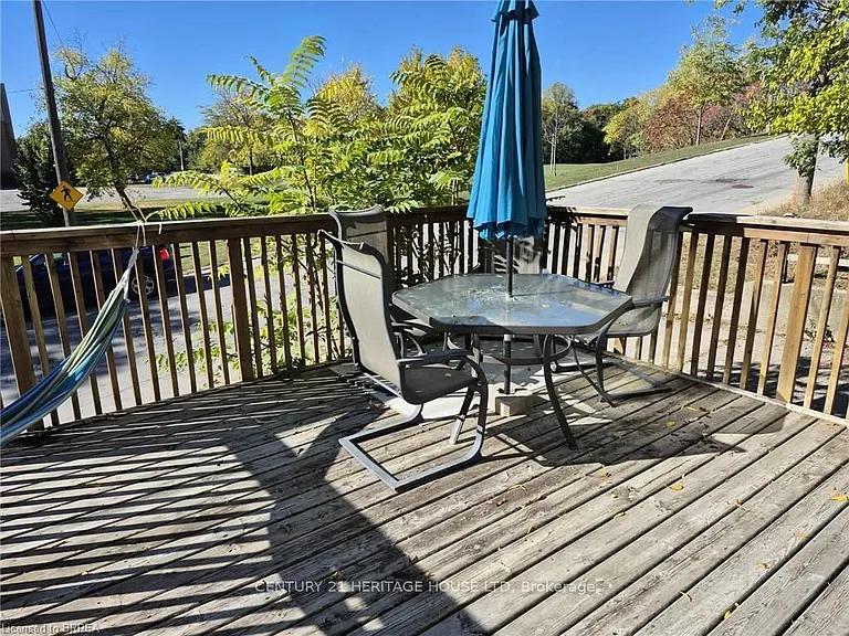 70 Grandview St #3 — Photo 10