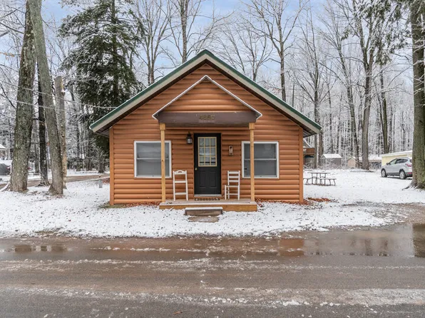 4850 Beechwood Ave, Gaylord, MI 49735