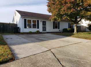 16 Kettering Ln, Hampton, VA 23666