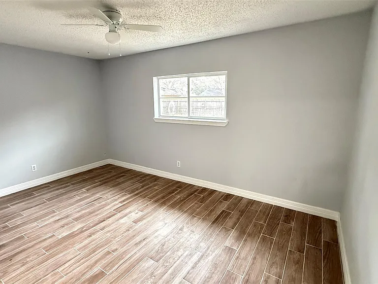 4202 Junker St — Photo 13
