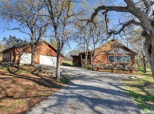 2281 Saffron Ln, Pilot Hill, CA 95664