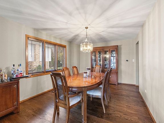 5th image of 8429 Rob Roy Dr