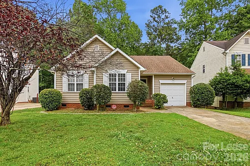 2830 Black Walnut Ln Photo 1