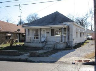 1103 E 1st St, Hopkinsville, KY 42240
