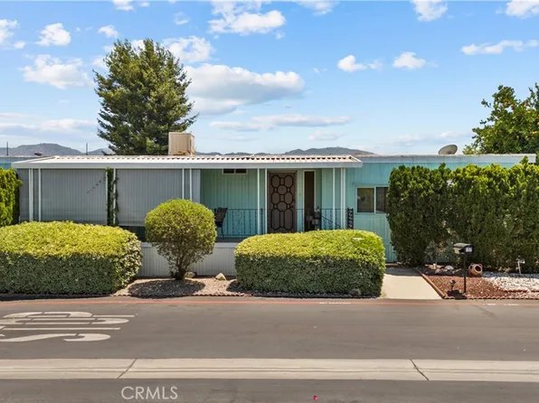 27361 Sierra Hwy Spc 157, Canyon Country, CA 91351