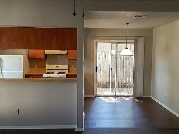 5th image of 6700 Deatonhill Dr #B