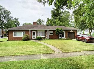 210 E Maple Ave, La Porte, IN 46350