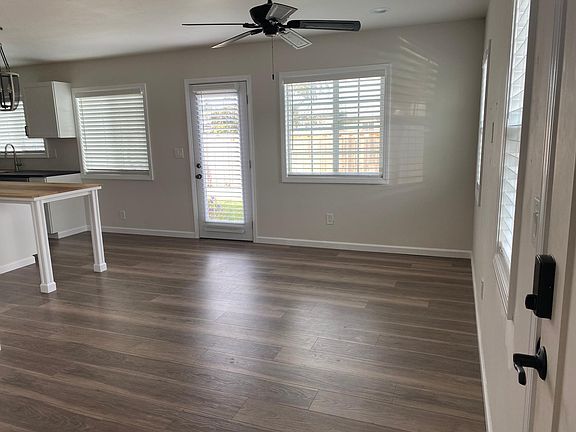 2nd image of 2518 Skyline Dr