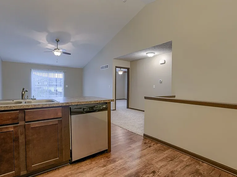 2630 W Timberlake Dr #34 — Photo 2