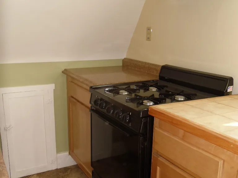 132 Linden Ave #5 — Photo 5