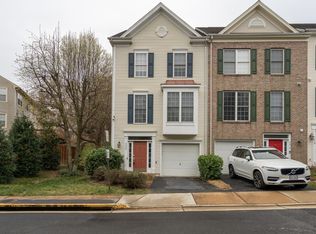 7315 Ardglass Dr, Lorton, VA 22079