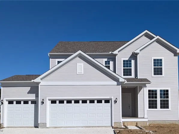 228 Country Meadow Ln, Wadsworth, OH 44281