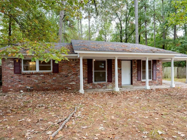 5505 Chaucer Ln, Little Rock, AR 72209