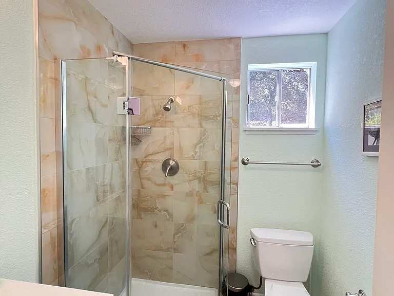 14165 Saratoga Sunnyvale Rd — Photo 20
