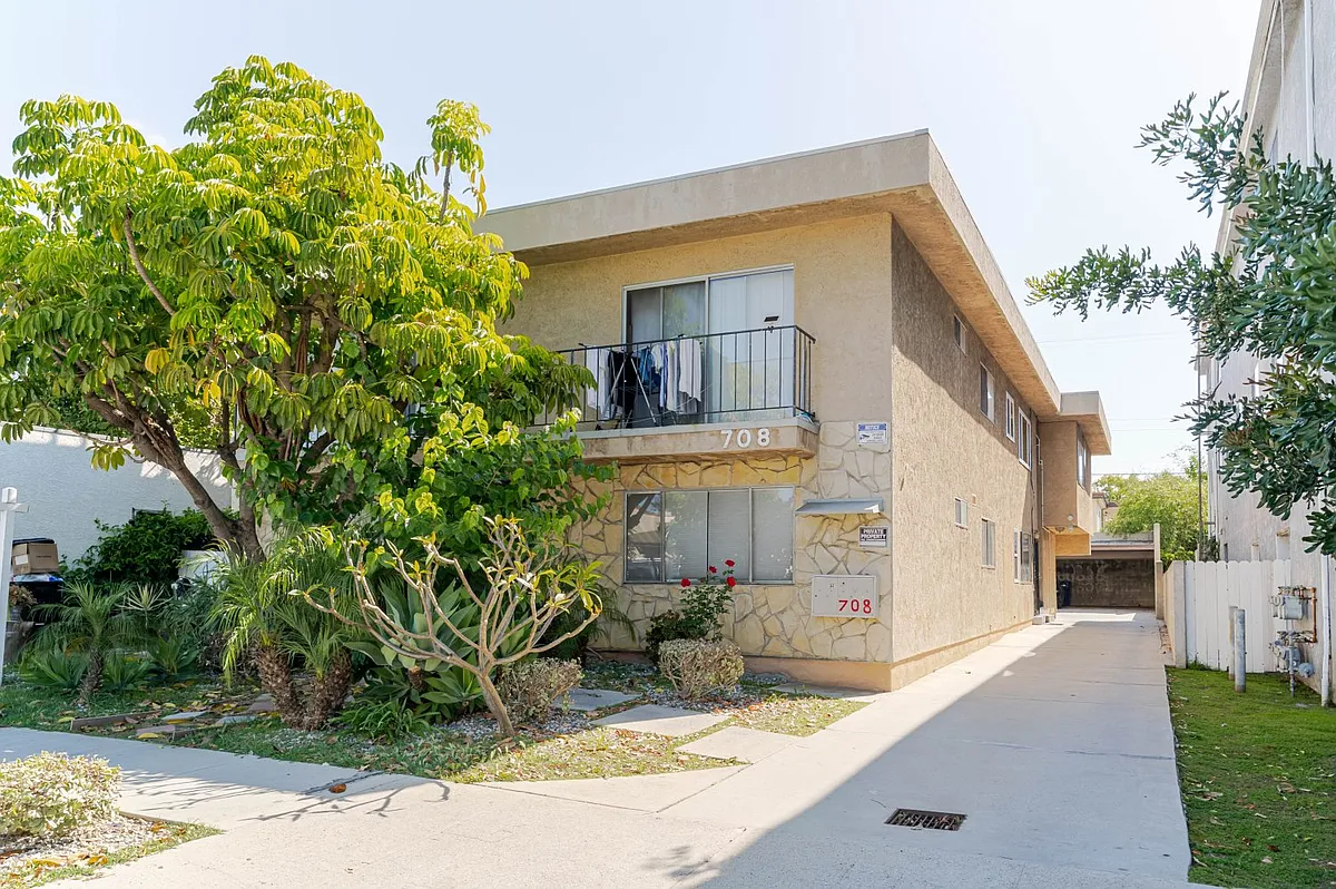 Building Photo - 708 Porter St #3