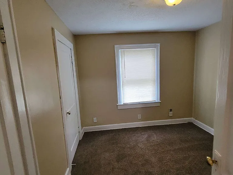 1353 N Olney St — Photo 5