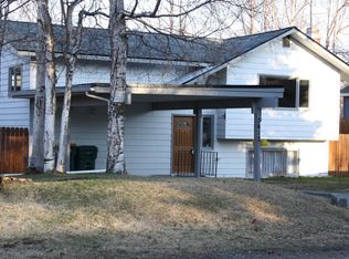 3412 Robin St, Anchorage, AK 99504