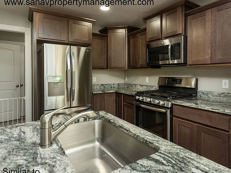 303 Marie Ave — Photo 8