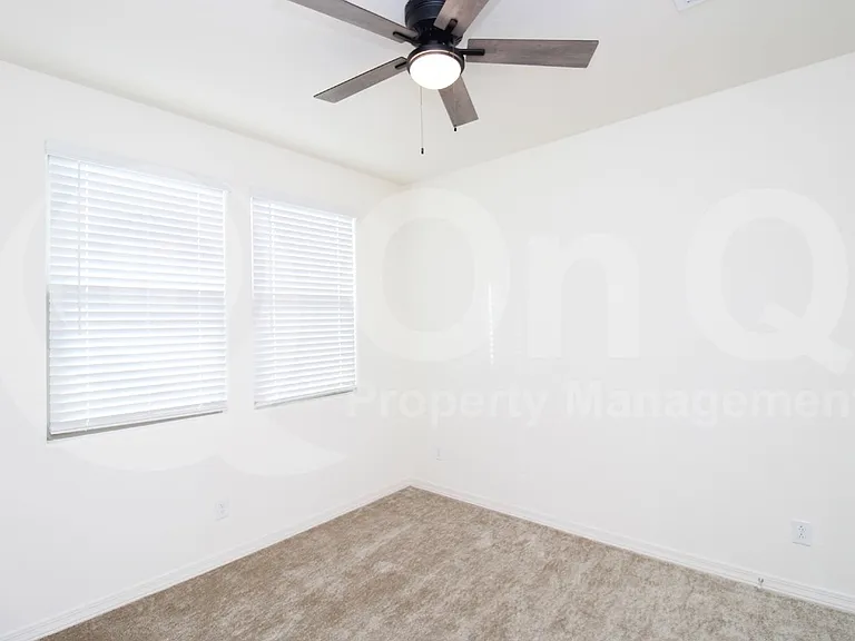 5734 W Getty Dr — Photo 9