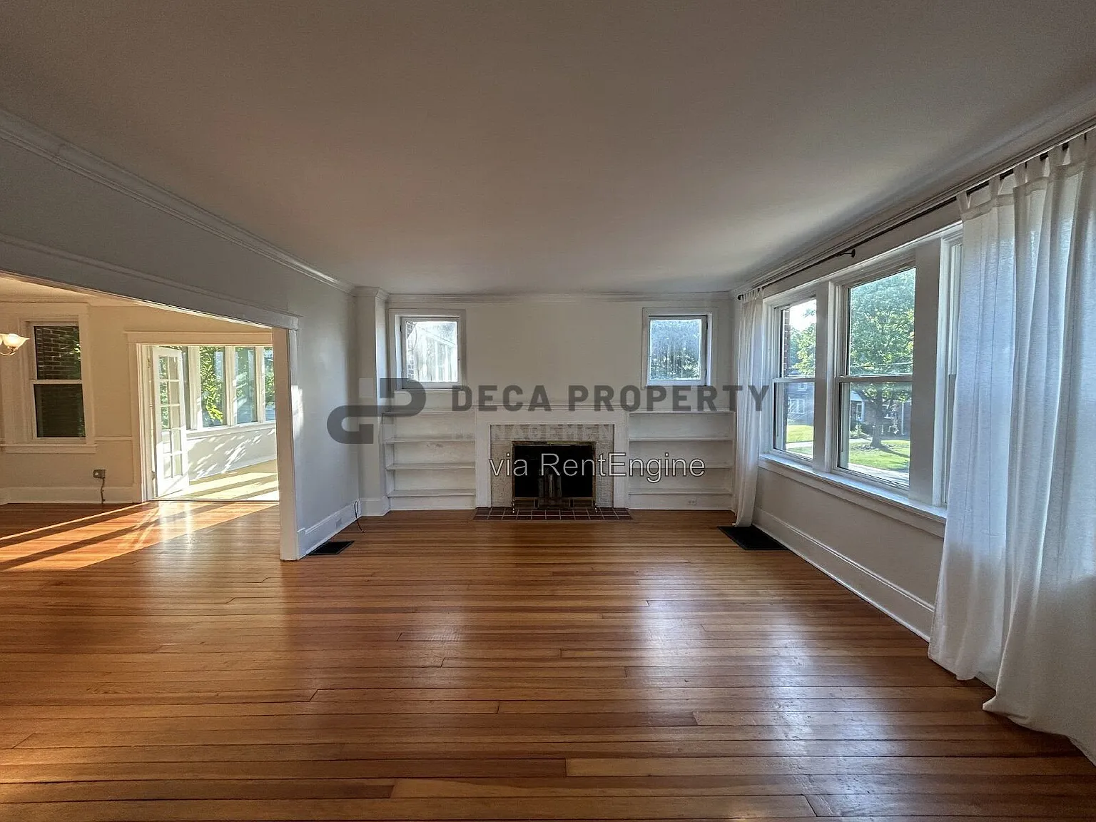 3 bed, 2.0 bath, 1865 sqft, $2,495 — Photo 3