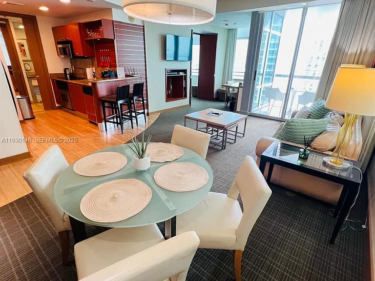 1395 Brickell Ave — Photo 4
