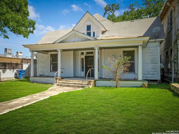 103 Berkshire, San Antonio, TX 78210
