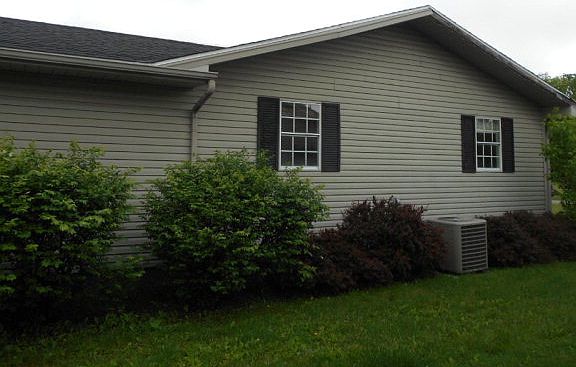 2nd image of 60 Dawson Dr