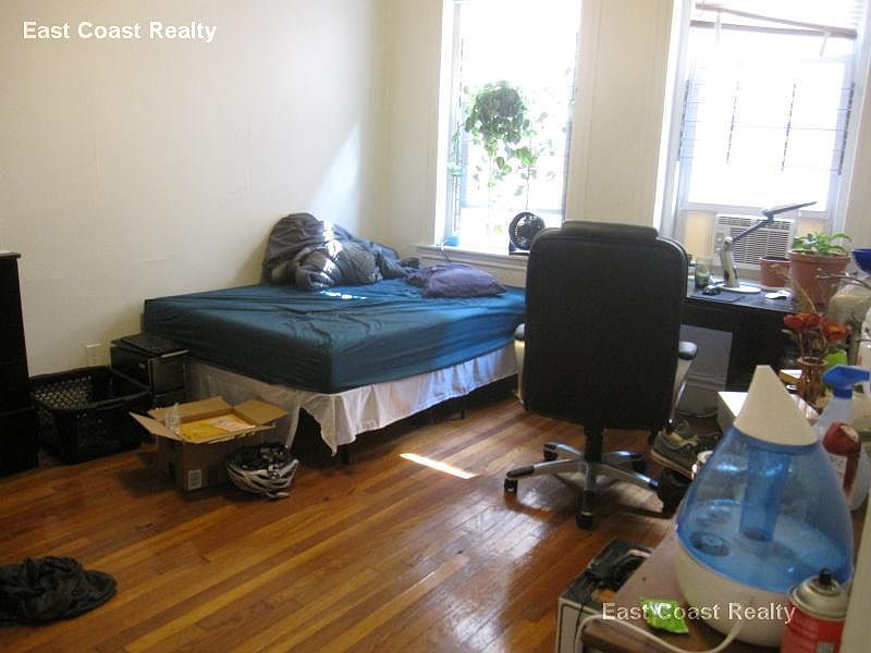 2nd image of 5 Walbridge St #3IFBDUI