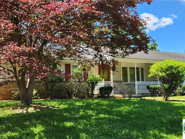 1205 Niblick Pl, Allentown, PA 18106