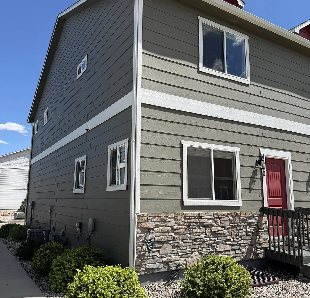2 bed, 3.5 bath, 1552 sqft, $1,850 — Photo 2